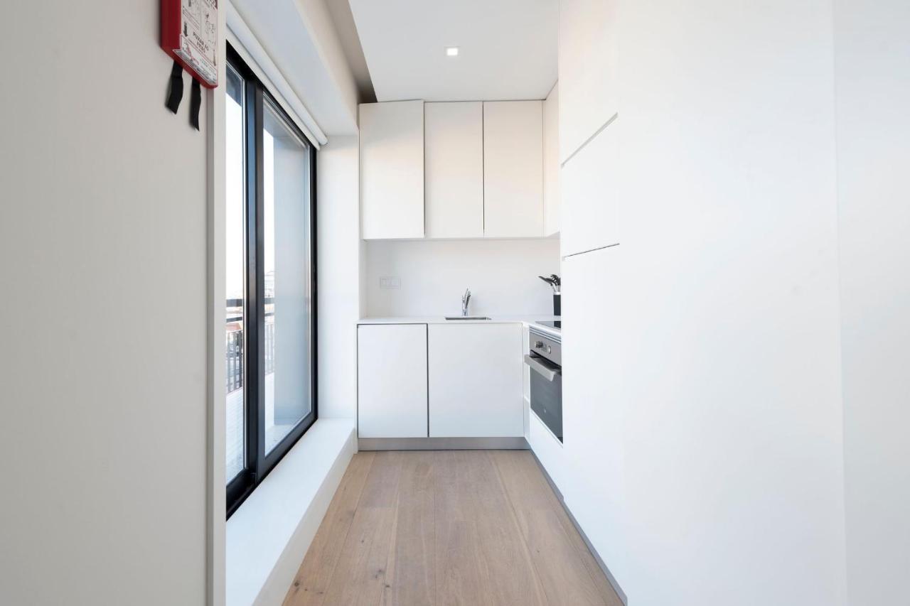 Lovelystay - Trindade Cozy Apartment Porto Exterior photo