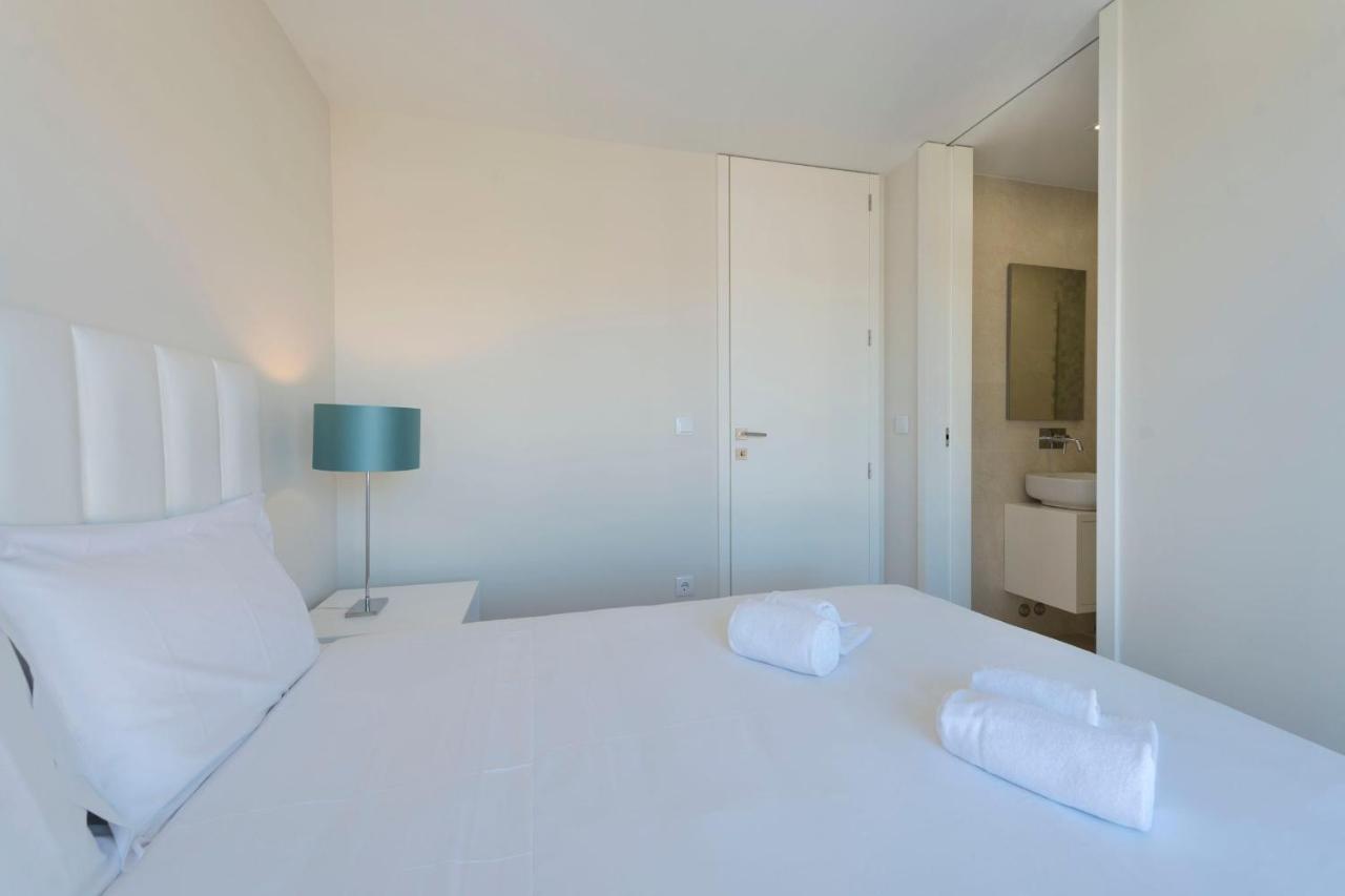 Lovelystay - Trindade Cozy Apartment Porto Exterior photo